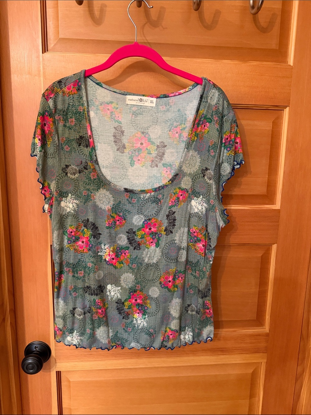 NATURAL LIFE Teal Short Sleeve Scoop Neck Top with Pink Floral Print